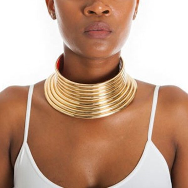 Collier de style africain pour femmes