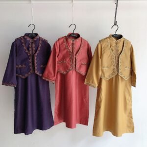 Fashion And Personality Youth Embroidered Robe Vest